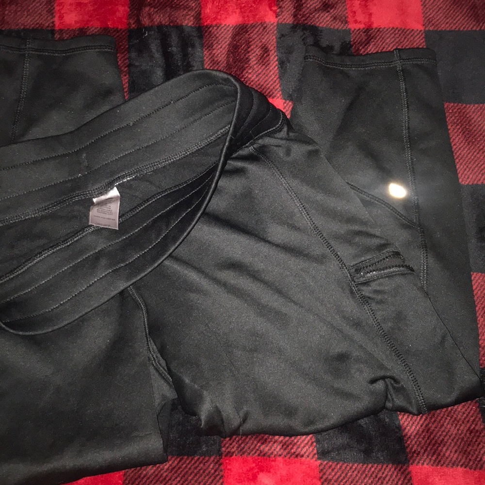 Black leggings